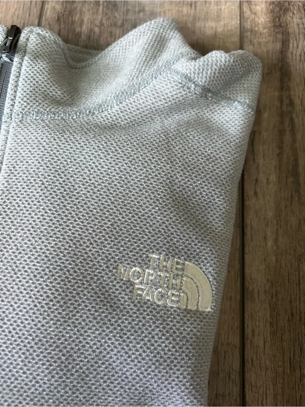 The North Face Textured Cap Rock Sweater Light Grey Men’s Size Large